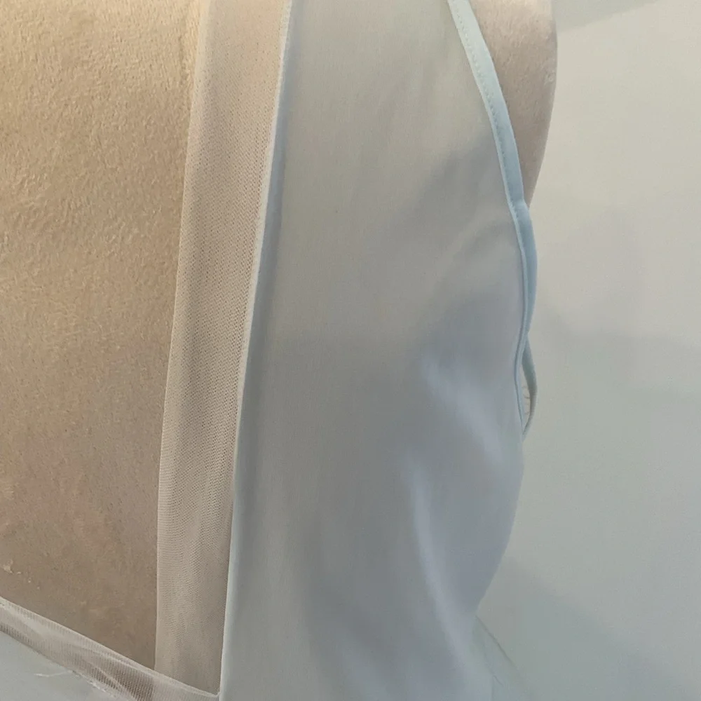 Caresse Blue and White Lace Chemise - Picture 10 of 13